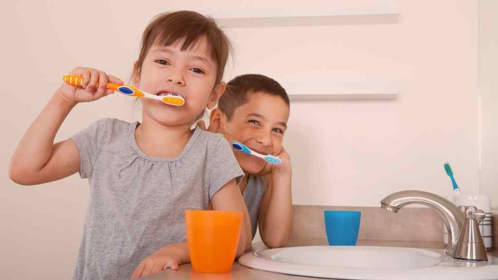 kids dental cleaning